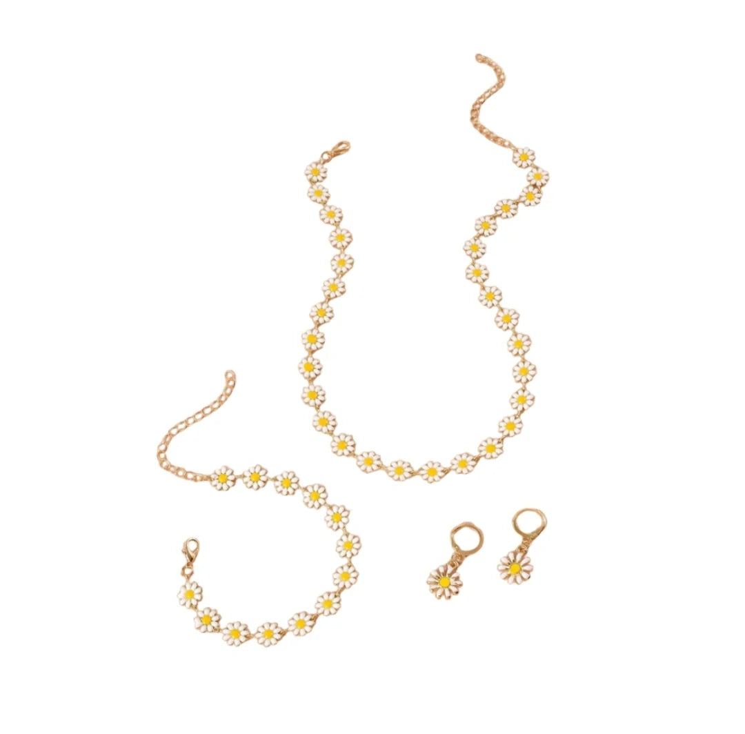 Veloura Daisy Bloom Jewelry Set