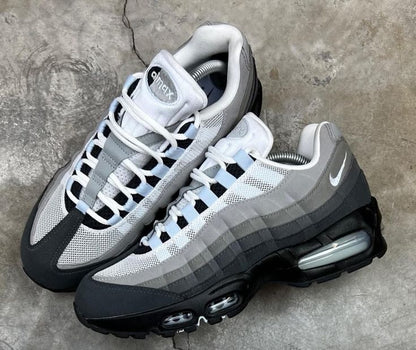 Nike 95 AirMax Grey