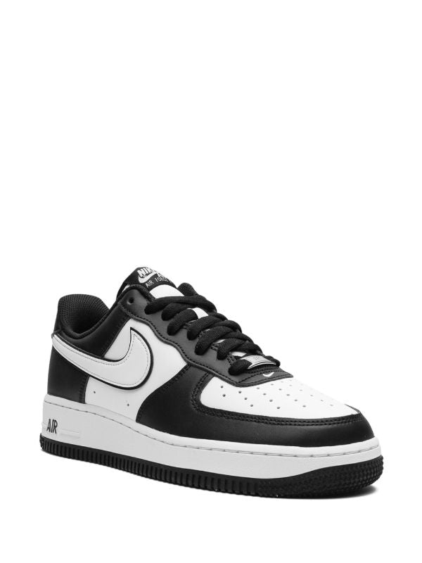 NA Force 1 '07 sneakers